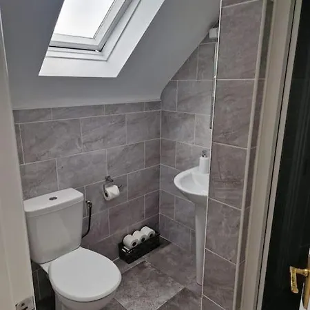City Centre Eyre Square-duplex Townhouse