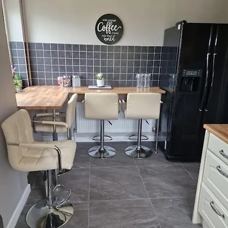 City Centre Eyre Square-duplex Townhouse Galway